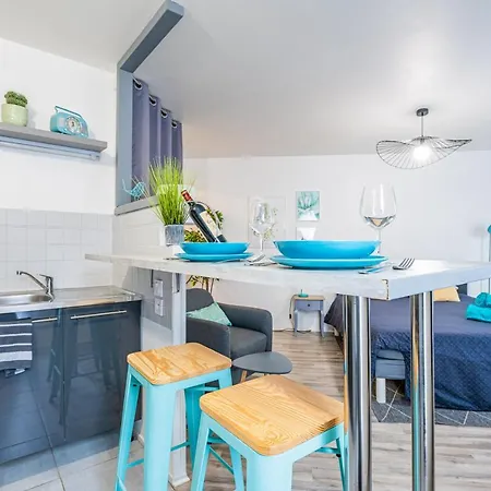 Le Lagon Bleu - Parking - Netflix - Loggia Apartment