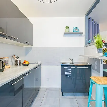 Le Lagon Bleu - Parking - Netflix - Loggia Apartment